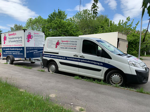 Speedys-Gebaeude-und-Fassadenreinigung-Fahrzeuge-1 Fuhrpark von Speedy's Gebäude- und Fassadenreinigung Brunnthal bei München